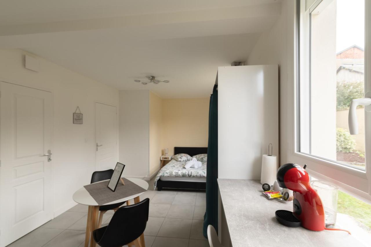 Studio Cosy dans résidence calme et privée Le Mans Exterior foto